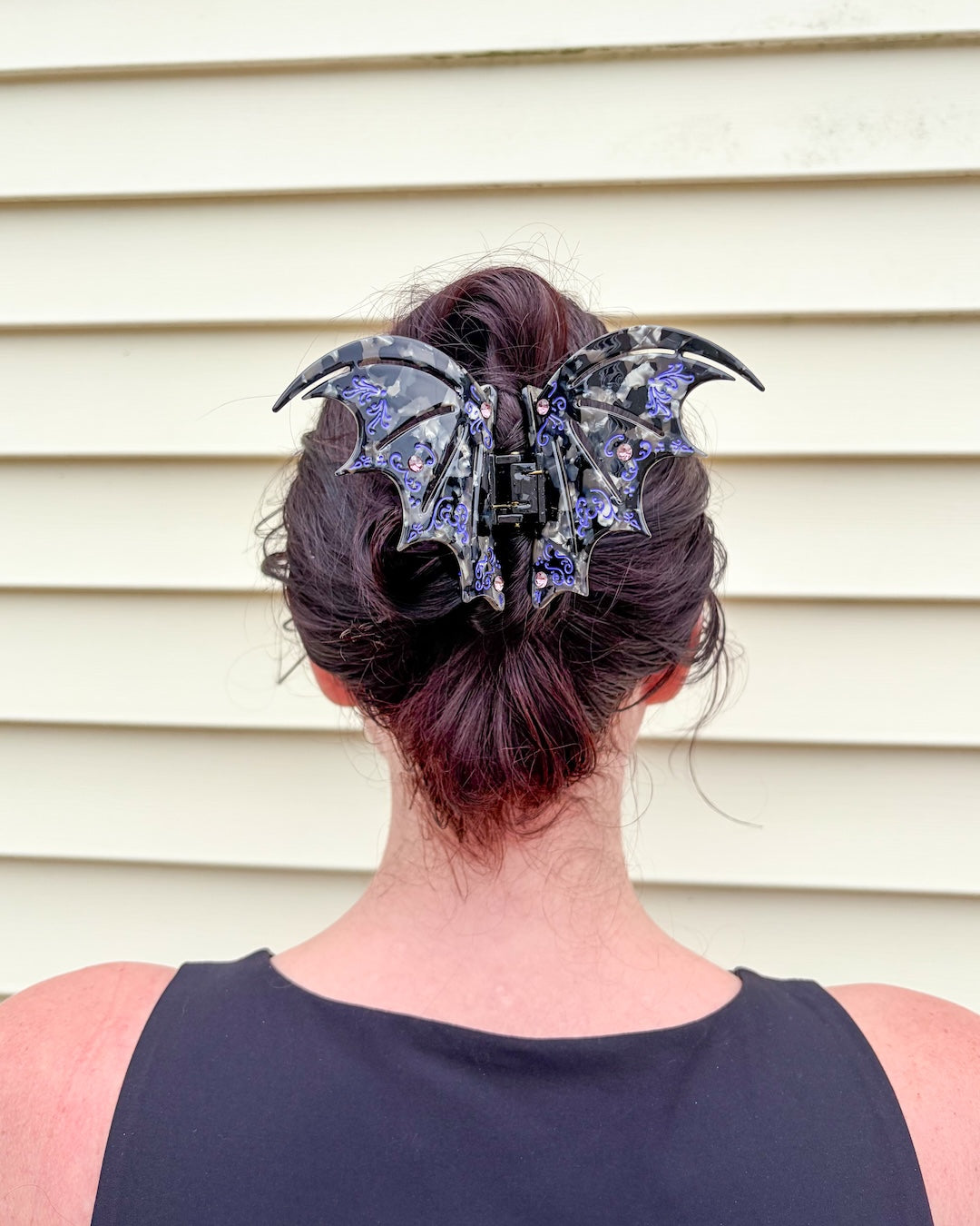 Bat Wing Claw Clip - Violet