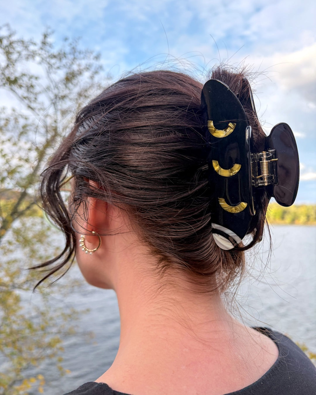 Magpie Hair Claw Clip