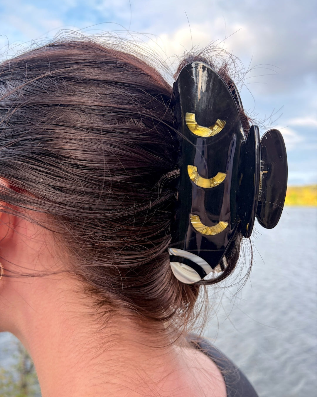 Magpie Hair Claw Clip