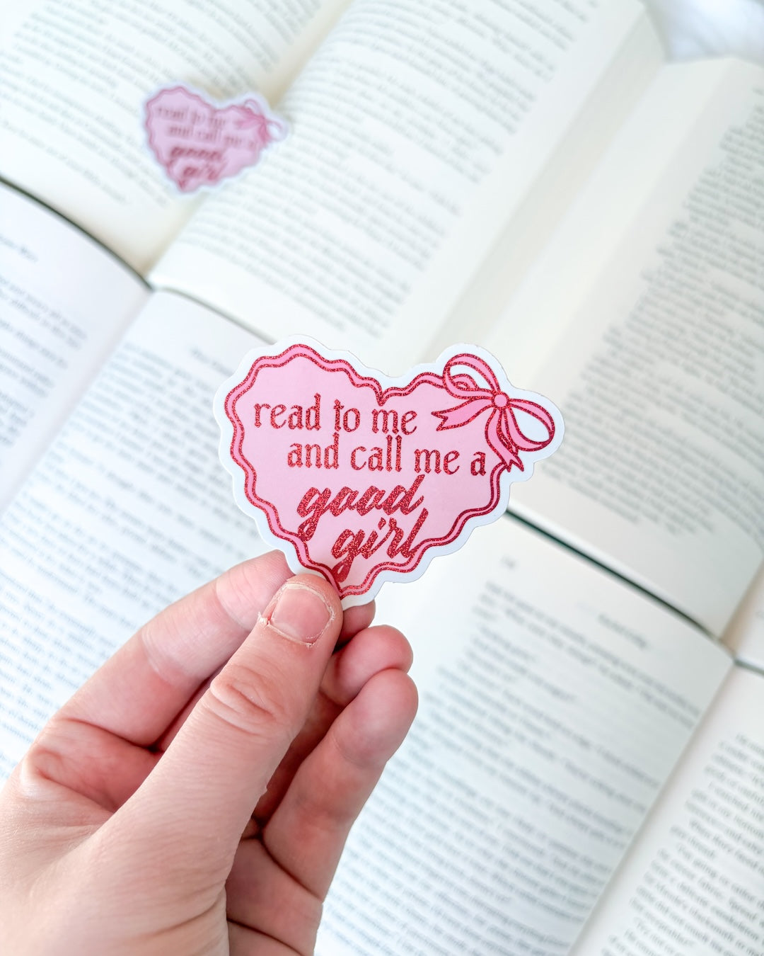 Read to Me Glitter Sticker
