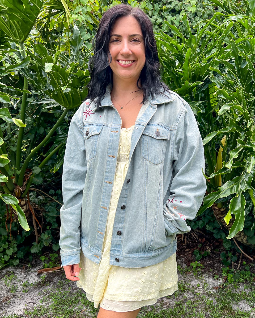 ROMANTASY CON PICK UP Sun Dragon Embroidered Jean Jacket