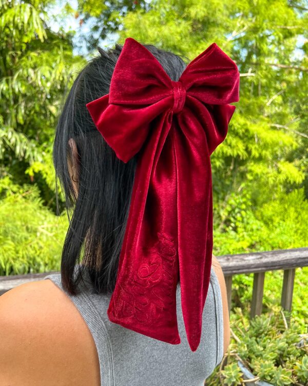 Hot & Haunted Bow Clip - Image 4