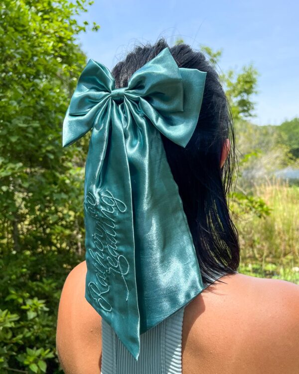Rather Be Reading Hair Bow Clip - Image 7