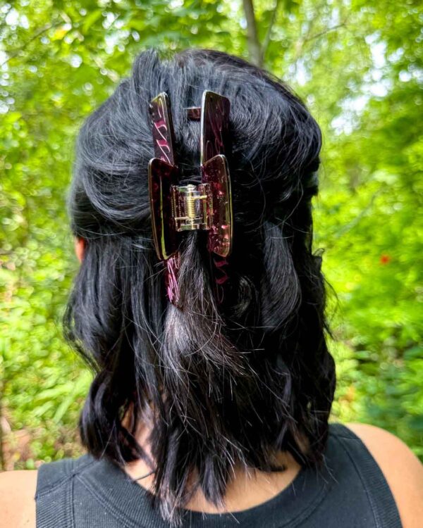 Wingleader Hair Claw Clip - Image 5